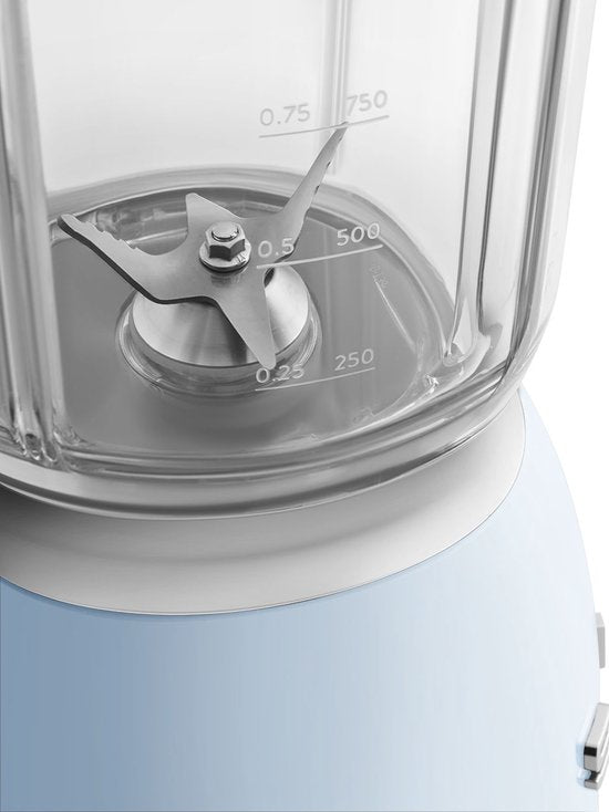 Mixeur SMEG BLF03PBEU - Mixeur à smoothies - 800 W - Bol Tritan™ de 1,5 L - 4 vitesses - Fonction « Ice Crush » et « Smoothie » - Style années 50 - Bleu pastel