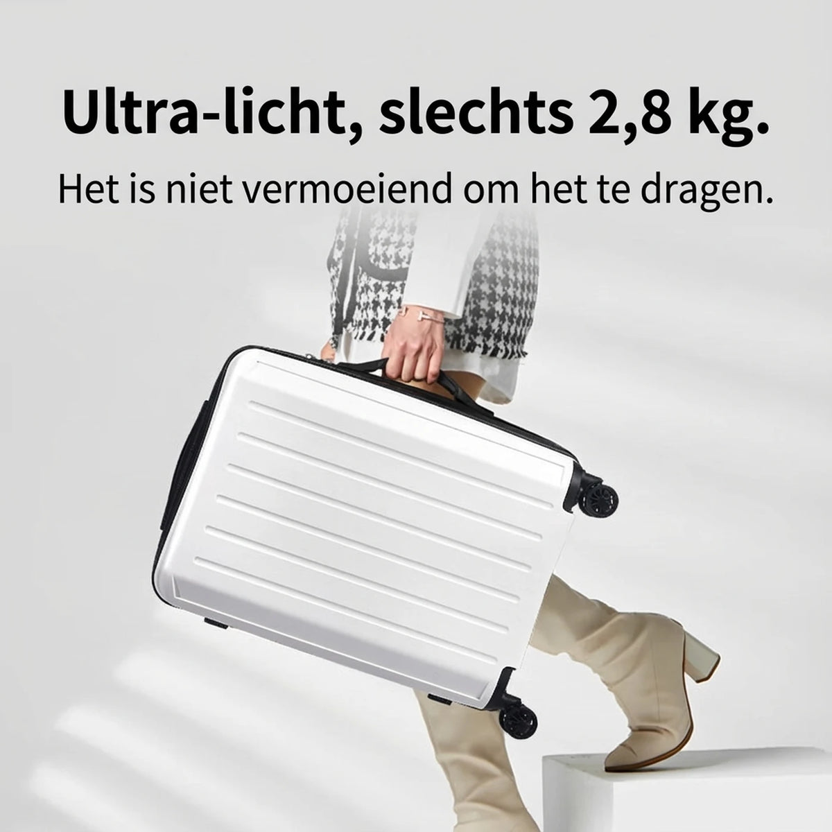 Ensemble de valises Ochama 3 pièces - 20, 24 et 28 pouces - Coque rigide en PP - Roulettes pivotantes en TPE - Serrure à combinaison - Blanc/Crème