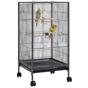 Yaheetech Cage à oiseaux avec base mobile - équipée d'un tiroir coulissant, de 4 mangeoires en plastique et de 3 perchoirs en bois - pour petits oiseaux et perruches - métal noir martelé et bois massif - 45,5 x 45,5 x 100,5 cm