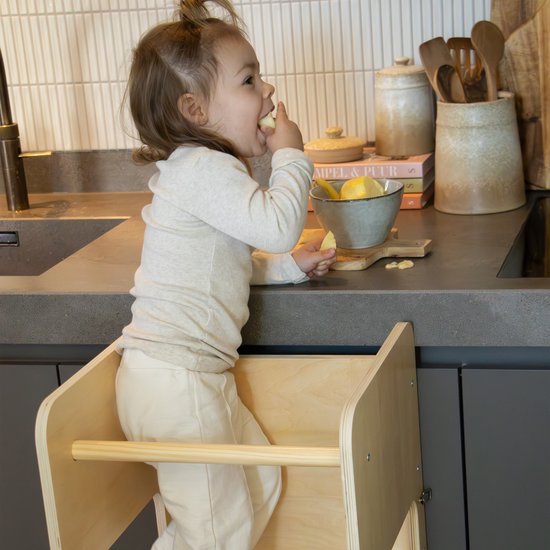 Tour d'apprentissage 2-en-1 Sunny Mae – Tour d'apprentissage et meuble de jeu en bois pour enfants – Transformable en petite table avec chaise – Avec tableau à craie – Accessoire de cuisine inspiré de la méthode Montessori – Jouet sûr et éducatif