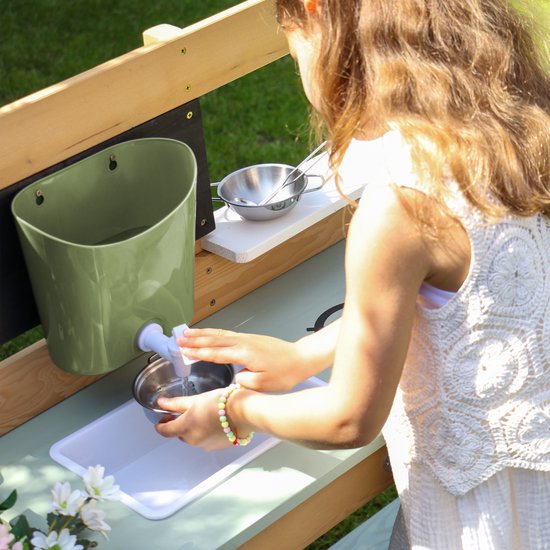 Réservoir d'eau AXI avec robinet, vert – Distributeur d'eau pour cuisine jouet ou cuisine de sable – 0,7 litre – À partir de 3 ans