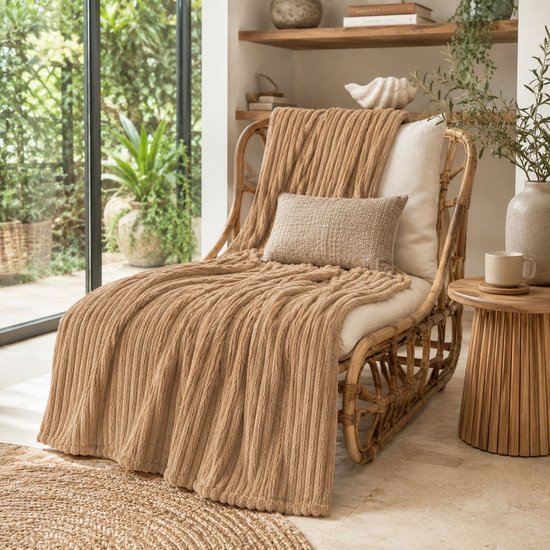 Couverture en polaire Ceruzo 150 x 200 cm – Camel – Plaid doux – 280 g/m² – Couverture d'intérieur