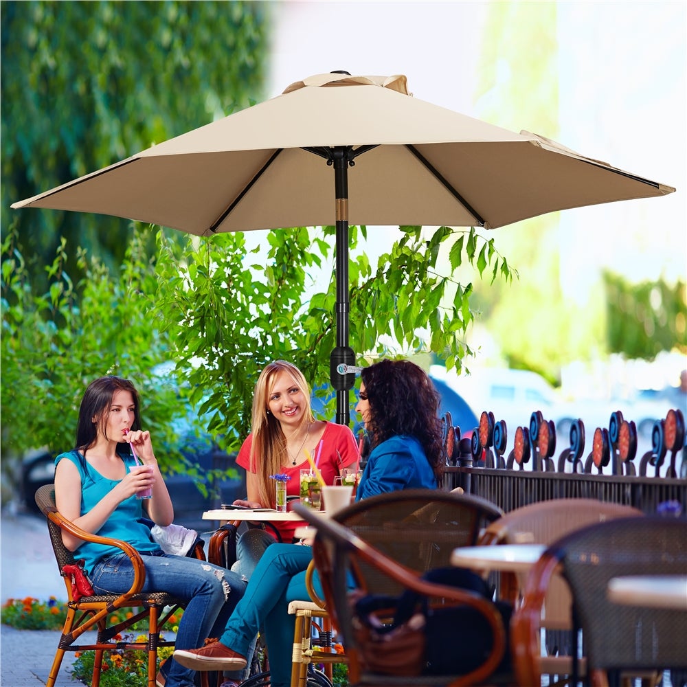 Parasol inclinable Yaheetech avec manivelle - Ø 226 cm - marron clair