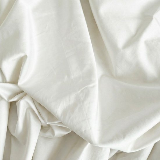 Drap-housse Kayori Saya en satin de coton - 180 x 210-220 cm - Épaisseur du matelas : 35 cm - Luxueux et doux - Coton biologique - Blanc - 180 x 210-220 - Double - Coton biologique - Blanc