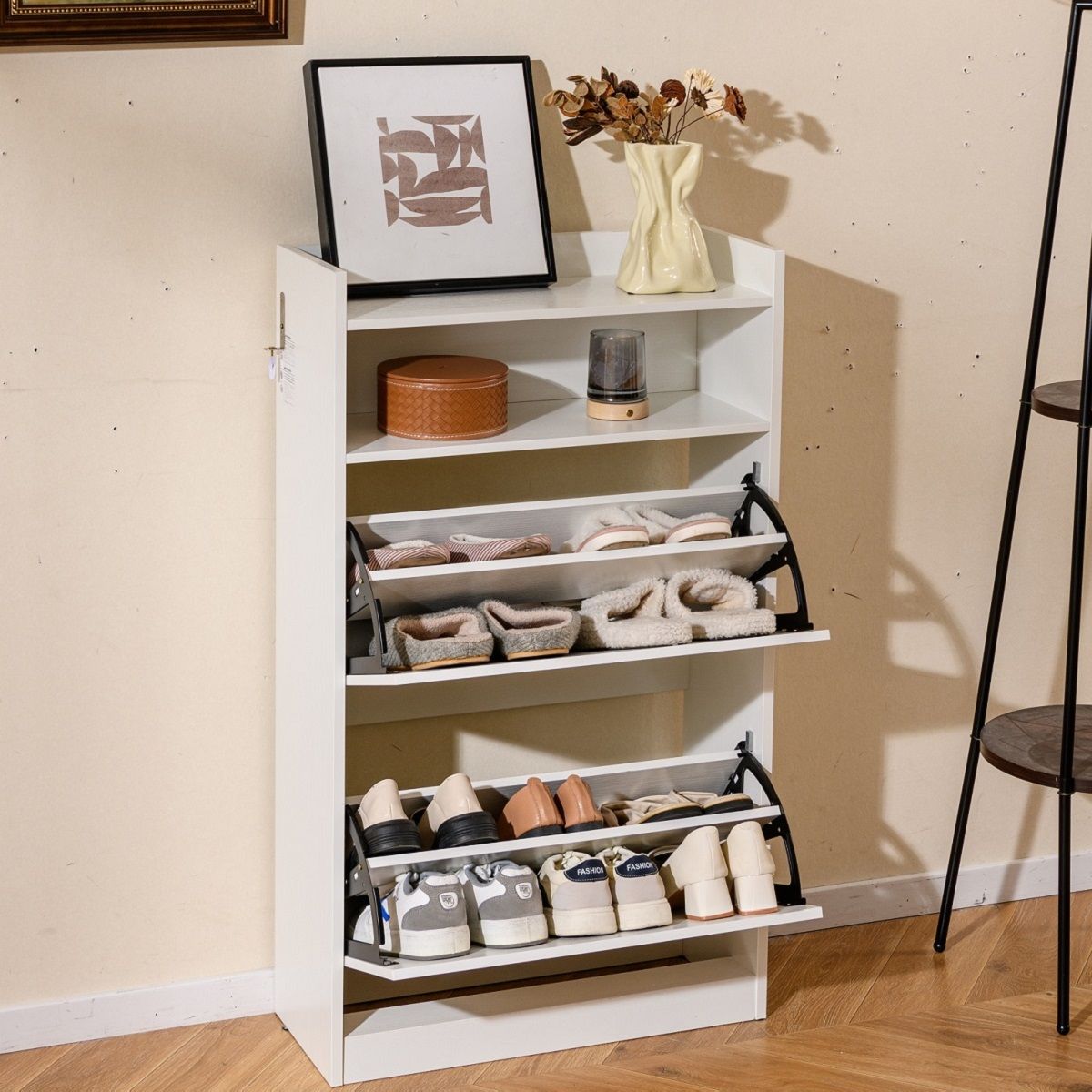Armoire à chaussures Coast - 2 compartiments rabattables - design élancé et peu encombrant - blanc/aspect bois rustique