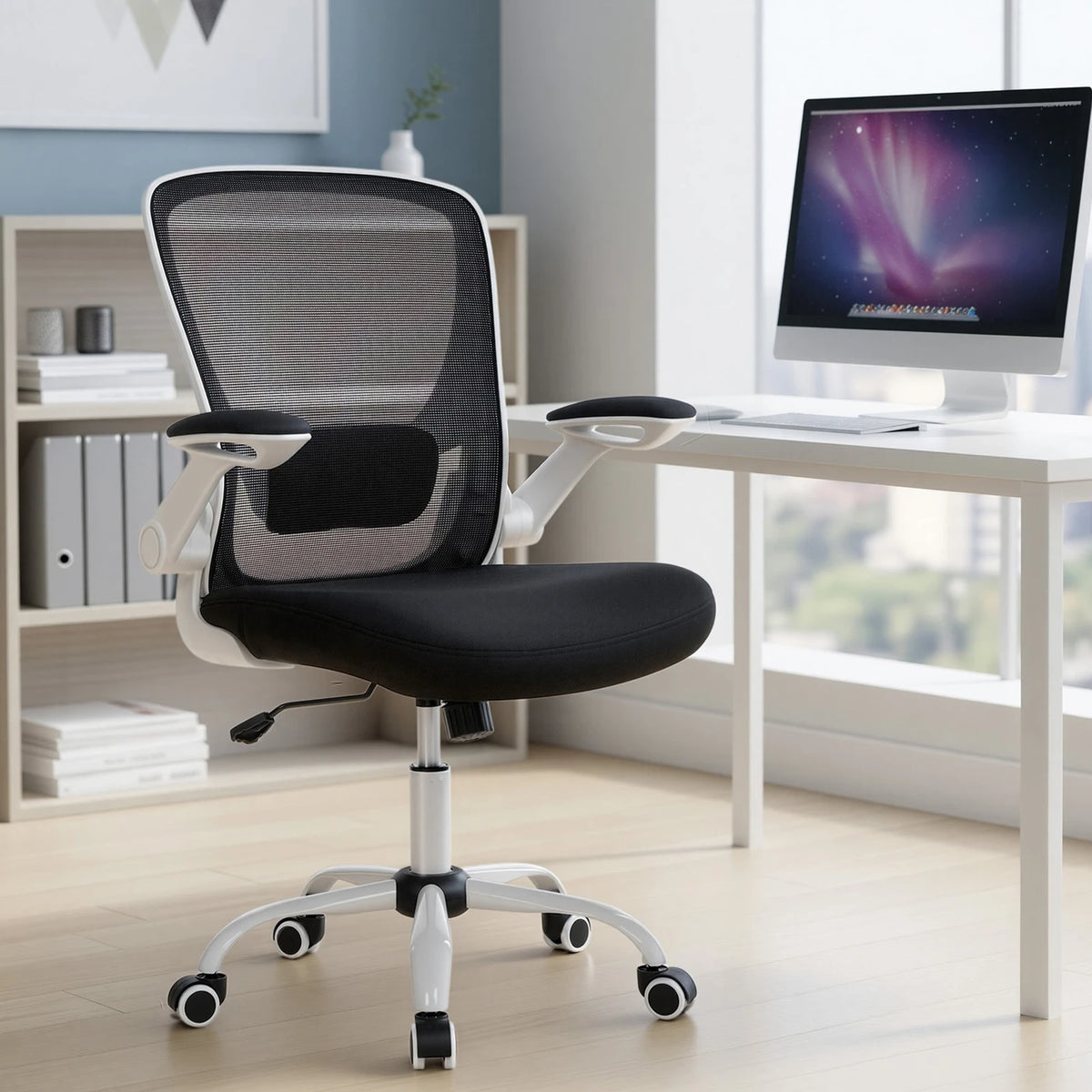 Chaise de bureau ergonomique en maille JOYFURNOS - Noire - 60 x 64 x 103–110 cm - Soutien lombaire réglable - Accoudoirs rabattables