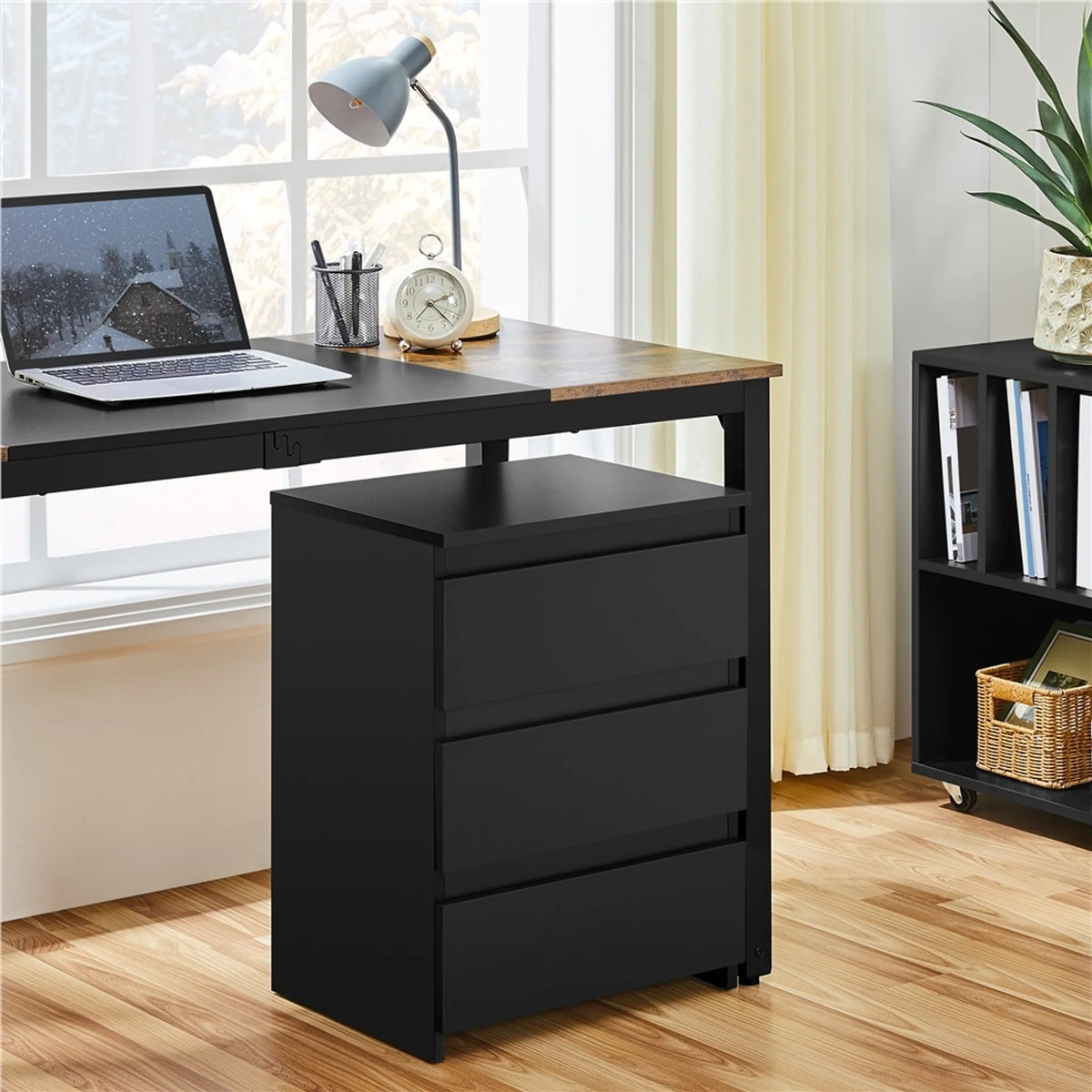 Yaheetech : table de chevet élégante à 3 tiroirs, 45,5 x 35,5 x 60,5 cm – Noir mat – MDF