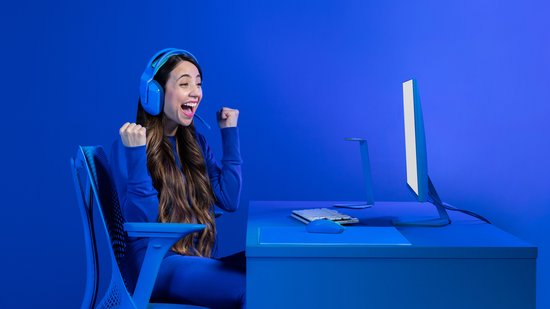 Souris de jeu Logitech G305 Lightspeed Bluetooth, optique, bleue, 6 boutons, 12 000 dpi, rétroéclairée, ergonomique
