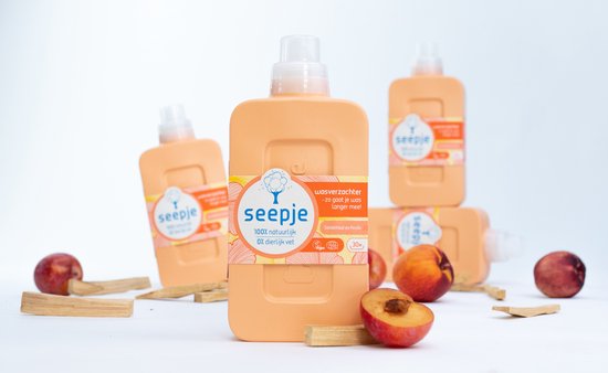 Adoucissant Seepje au bois de santal et à la pêche - 180 cycles de lavage - 6 x 750 ml - Lot économique
