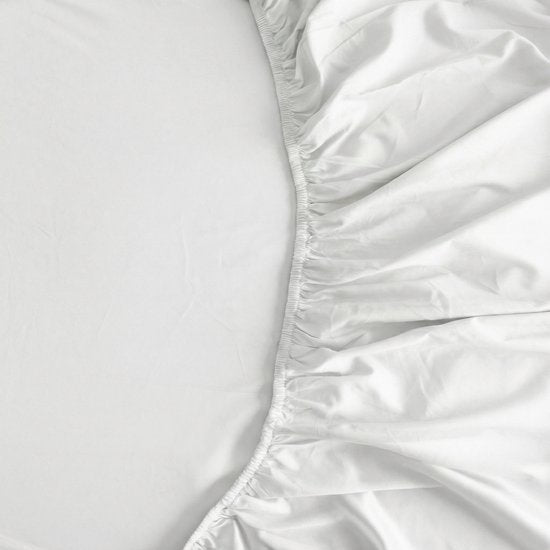 Drap-housse Kayori Saya en satin de coton - 180 x 210-220 cm - Épaisseur du matelas : 35 cm - Luxueux et doux - Coton biologique - Blanc - 180 x 210-220 - Double - Coton biologique - Blanc