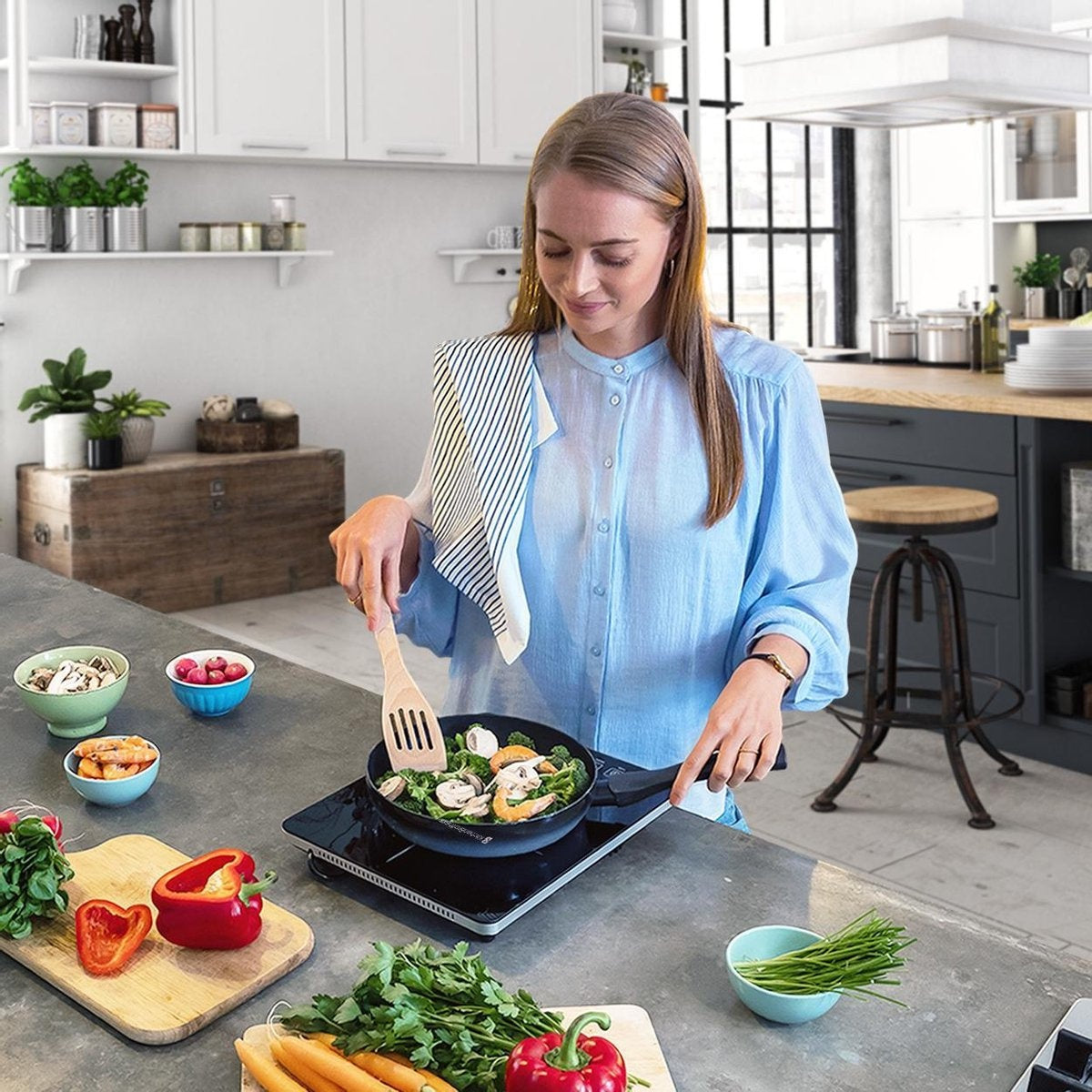 Table de cuisson - KitchenBrothers - Induction - 1 brûleur - pose libre - 2000W - Noir
