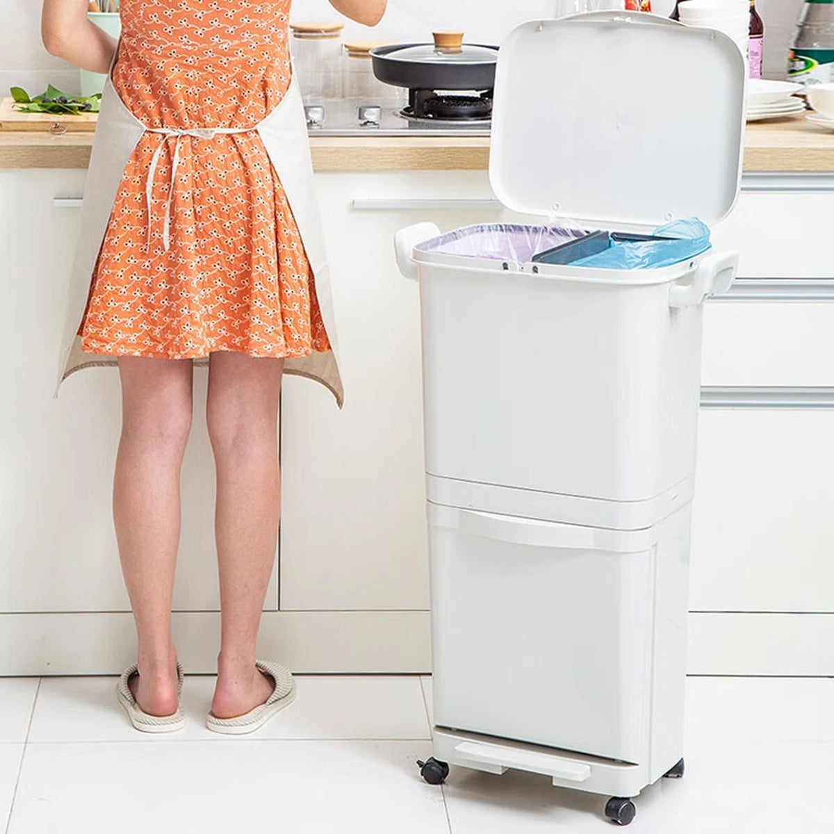 Poubelle Ochama avec système de tri sélectif - 2 compartiments - sur roulettes - 45 L - blanche