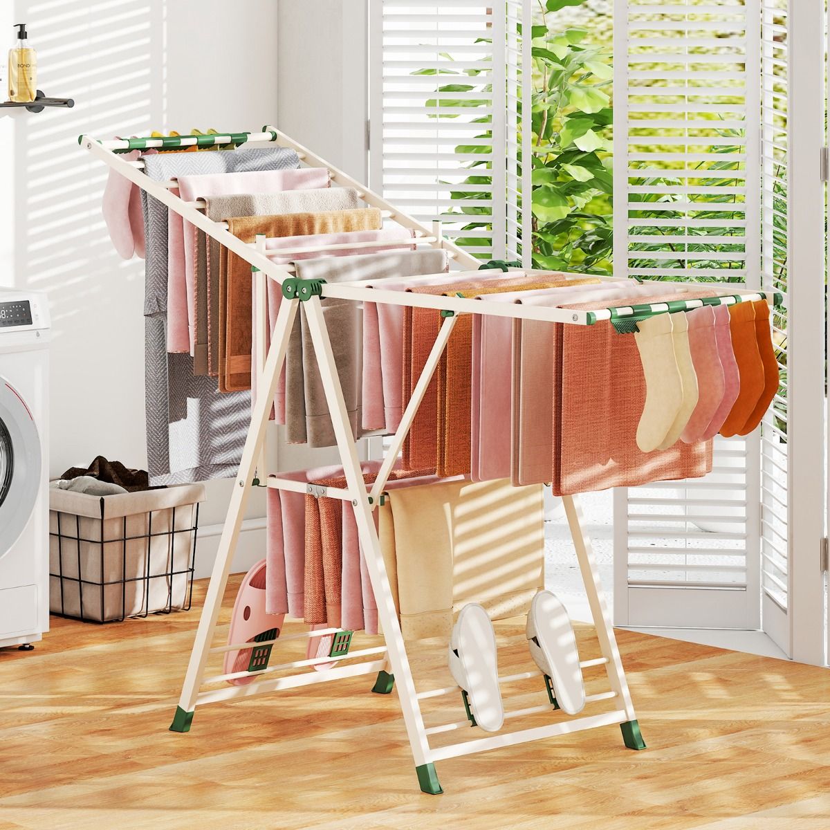 Séchoir à linge pliable Coast - ailes réglables - pinces à chaussettes et supports à chaussures - blanc/beige 163 cm