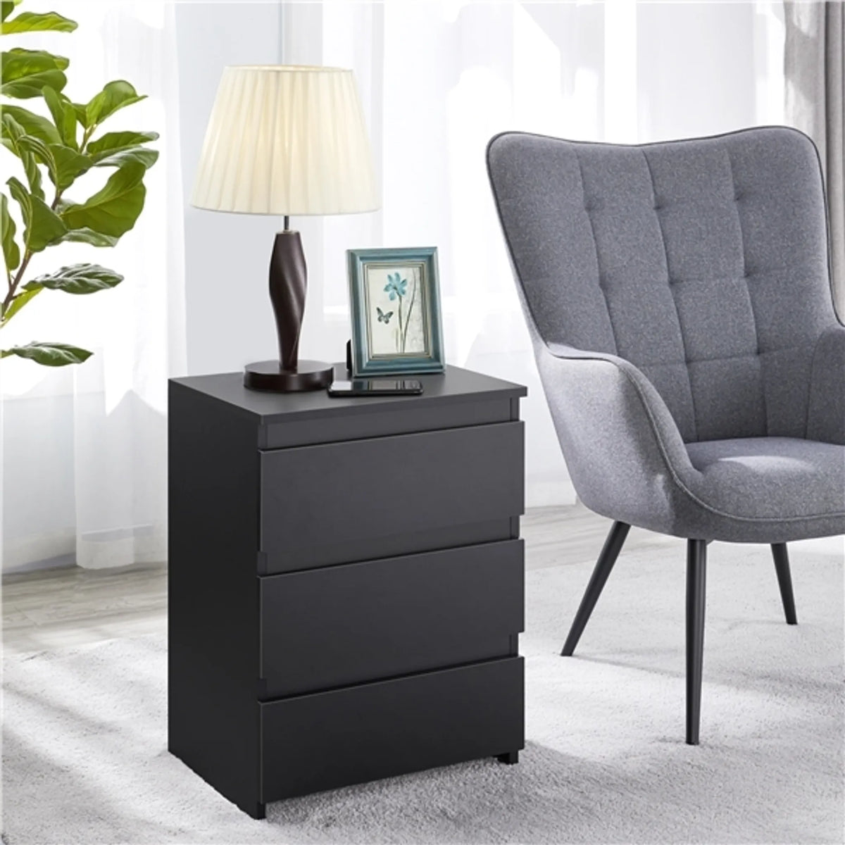 Yaheetech : table de chevet élégante à 3 tiroirs, 45,5 x 35,5 x 60,5 cm – Noir mat – MDF