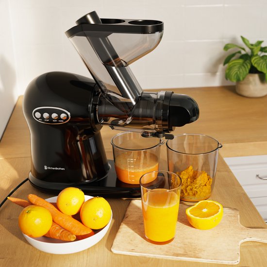KitchenBrothers Slowjuicer XL - Presse-agrumes - Presse-légumes et fruits - Alimentation 43 mm et 70 mm - 500 ml - Noir