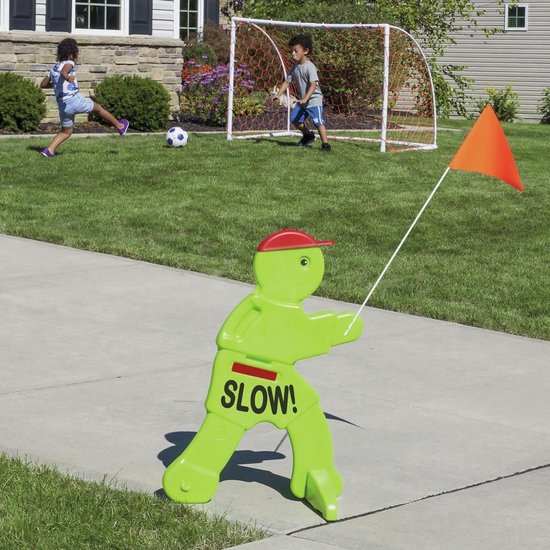 Victor Veilig avec drapeau d'avertissement rouge - Poupée de sécurité routière / Mannequin de sécurité routière en vert fluo - Attention aux enfants qui jouent - Panneau d'avertissement Kid Alert