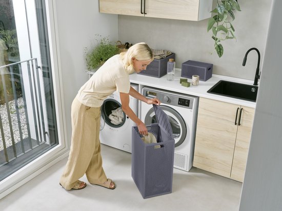 Panier à linge Curver Kaya avec couvercle - 60 L - 38 x 29 x 58,5 cm - Anthracite