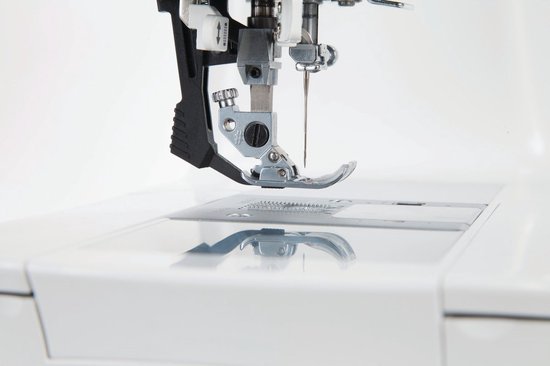 Singer Featherweight C240 - Machine à coudre
