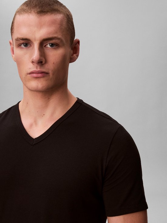 T-shirts Calvin Klein SS à col en V pour homme (lot de 3) - Taille L