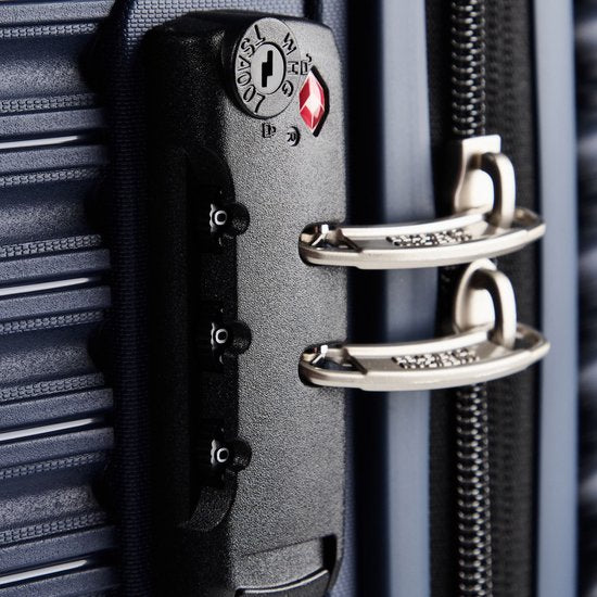 Valise à roulettes American Tourister Liftoff 4 roues, 67 cm, avec rabat d'extension - Valise rigide - Cadenas TSA - bleu nuit