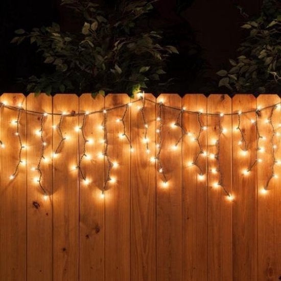 Giftmas Icicle Christmas Lights - Lumières de Noël d'extérieur - 120 LEDs - 4m - Reliable jusqu'à 12m - Pour l'intérieur et l'extérieur