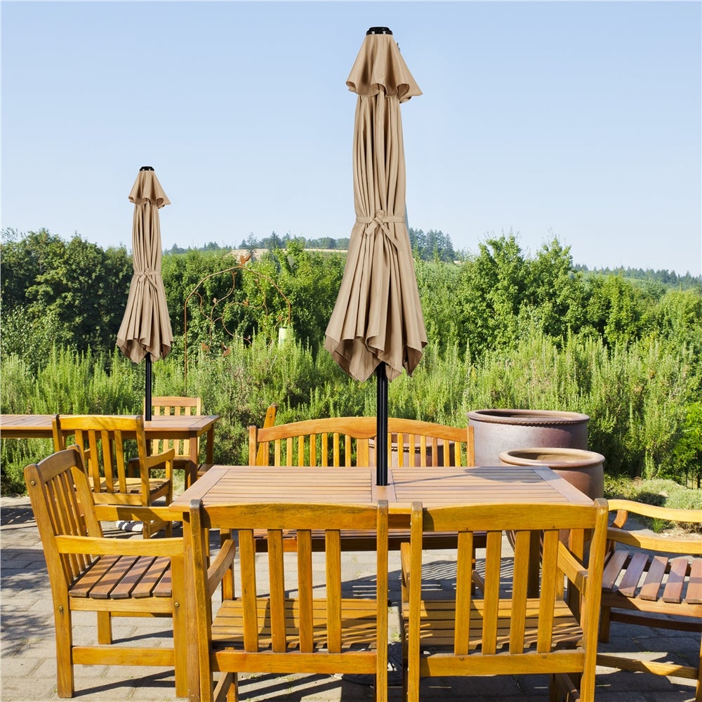 Parasol inclinable Yaheetech avec manivelle - Ø 226 cm - marron clair