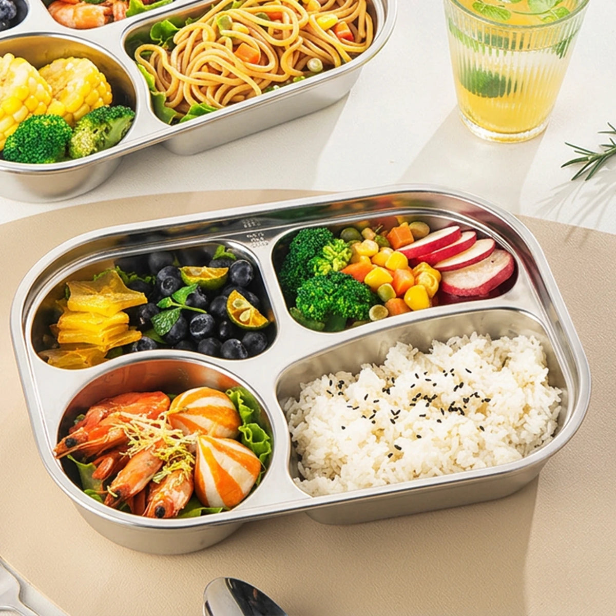Boîte à repas Maxcook Bento – 4 compartiments – Acier inoxydable 316 – Design inspiré de l'espace – MCWA5499 : boîte à repas avec couvercle orné d'un motif d'astronaute, boîte à repas portable pour le bureau ou un pique-nique MCWA5499