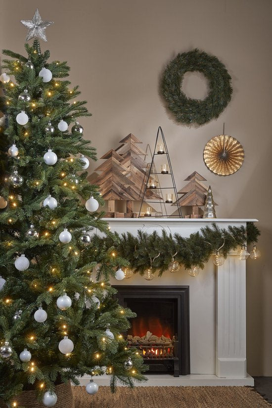 Black Box Trees Brampton : sapin de Noël en plastique avec des aiguilles en PVC et PE - Sapin artificiel à charnières avec 684 branches - Décoration de Noël d'intérieur - H 120 x Ø 91 cm - Vert