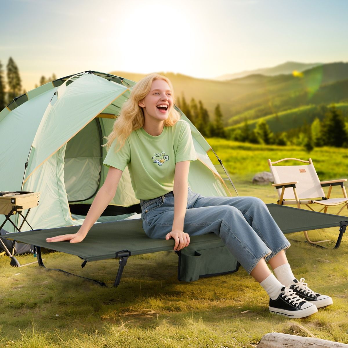 Lit de camping pliable Coast - ultra-léger - avec poche latérale et compartiment pour oreiller - vert