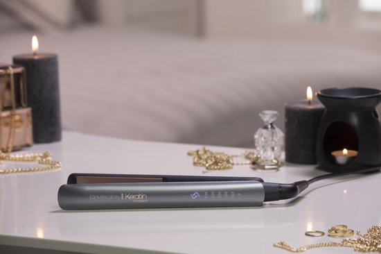 Fer à lisser Remington S8598 Keratin Protect Intelligent - Kératine et huile d'amande