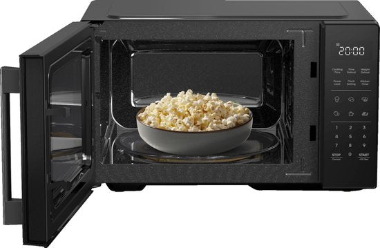 Hisense H23MOBS4HI Noir Four à micro-ondes Solo Comptoir 23 l 900 W