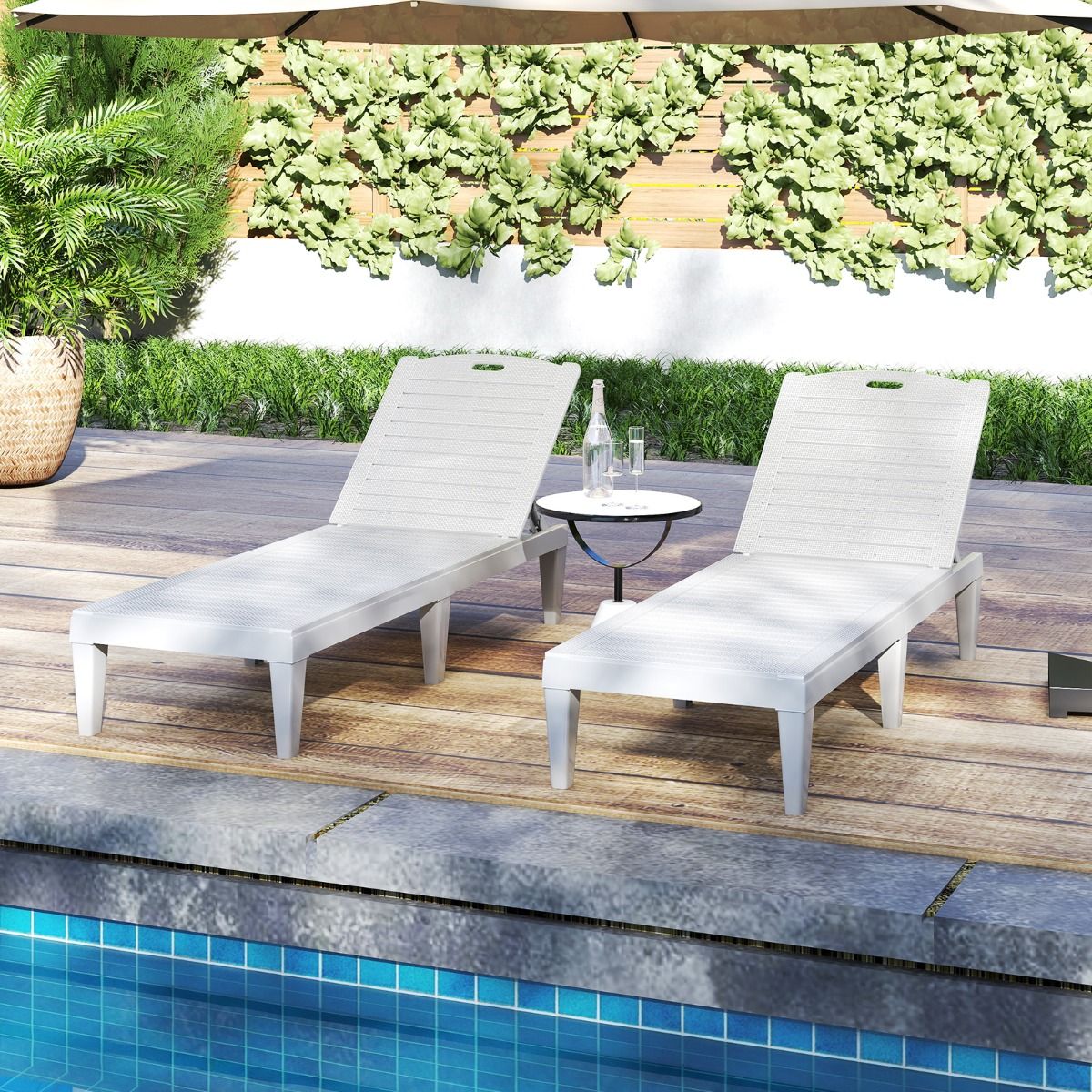 Ensemble de 2 chaises longues Coast - dossier réglable - plastique résistant aux intempéries - blanc