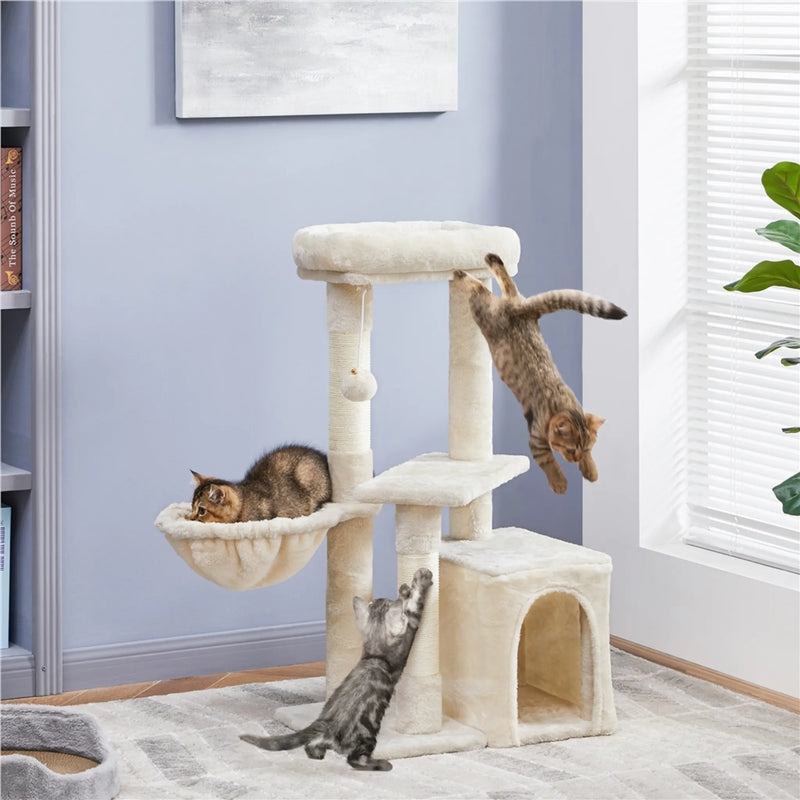 Yaheetech Scratch Post avec 3 niveaux - équipé de poteaux en sisal, d'un panier pour chat, d'un hamac et d'une balle en peluche amovible - pour les chats de petite et moyenne taille - panneau de particules E1 et peluche beige - 51 x 34,5 x 87 cm