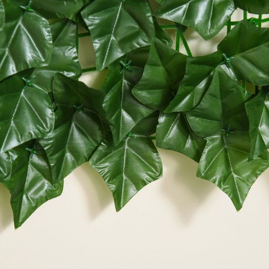 Haie artificielle Outsunny - lavable - résistante aux UV et aux intempéries - vert foncé