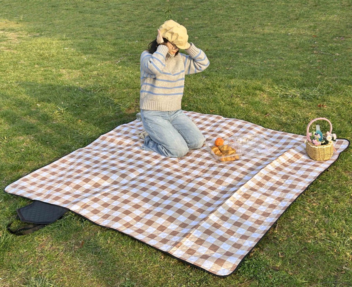 Couverture de pique-nique Fuegobird 200 x 200 cm – Imperméable, anti-sable et pliable – XXL – Marron