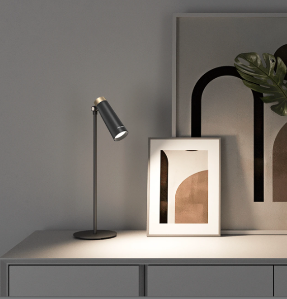Lampe de bureau rechargeable Yeelight 4-en-1 - Commande tactile, rotation à 180°, intensité réglable