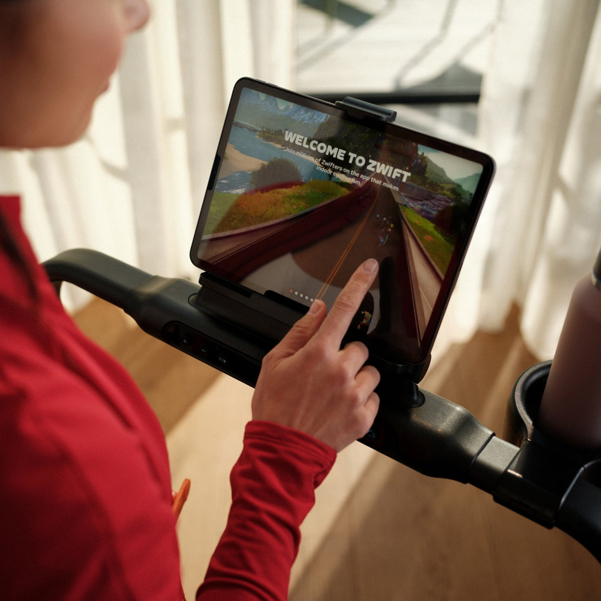 Support pour tablette et smartphone Moov - Inclinable - Pour les tapis de course Walk et Run