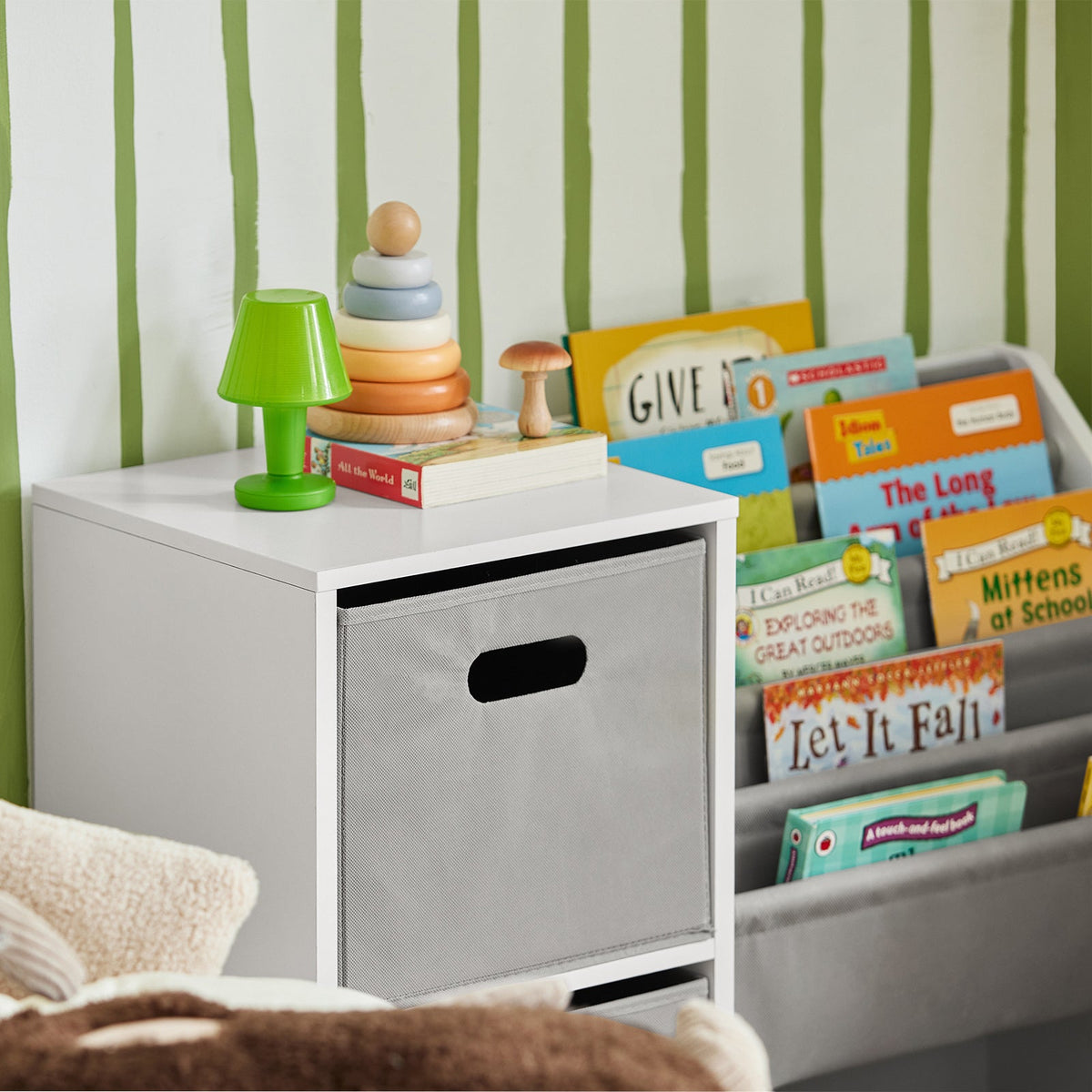 SoBuy KMB76-W Bibliothèque pour enfants avec 2 paniers et rangement pour jouets - 80 x 30 x 61 cm - Blanc