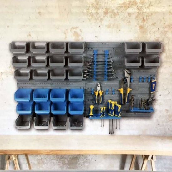 Panneau à outils Kinzo - 43 pièces : panneau à outils en 2 parties, 28 bacs de rangement, 10 crochets à outils et 3 porte-outils