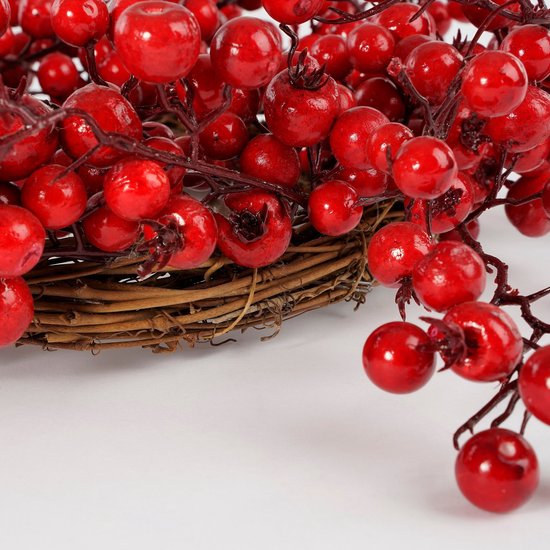 Mica Decorations : couronne de Noël aux baies rouges - Décoration de Noël - Couronne de porte d'intérieur - Décoration festive de Noël en mousse - Diamètre 40 x hauteur 10 cm - Rouge