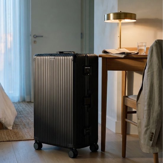 Valise de voyage TRVLMORE Premium 115 L – Sans fermeture éclair – Double serrure TSA – Structure en aluminium – Noire
