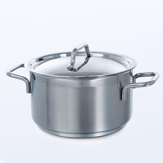 Marmite à soupe à induction BK Gastronome en acier inoxydable 24 cm - 6 L - Casserole à induction - Résistante au four jusqu'à 230 °C - Lavable au lave-vaisselle - Avec couvercle en acier inoxydable - Graduation - Sans revêtement antiadhésif