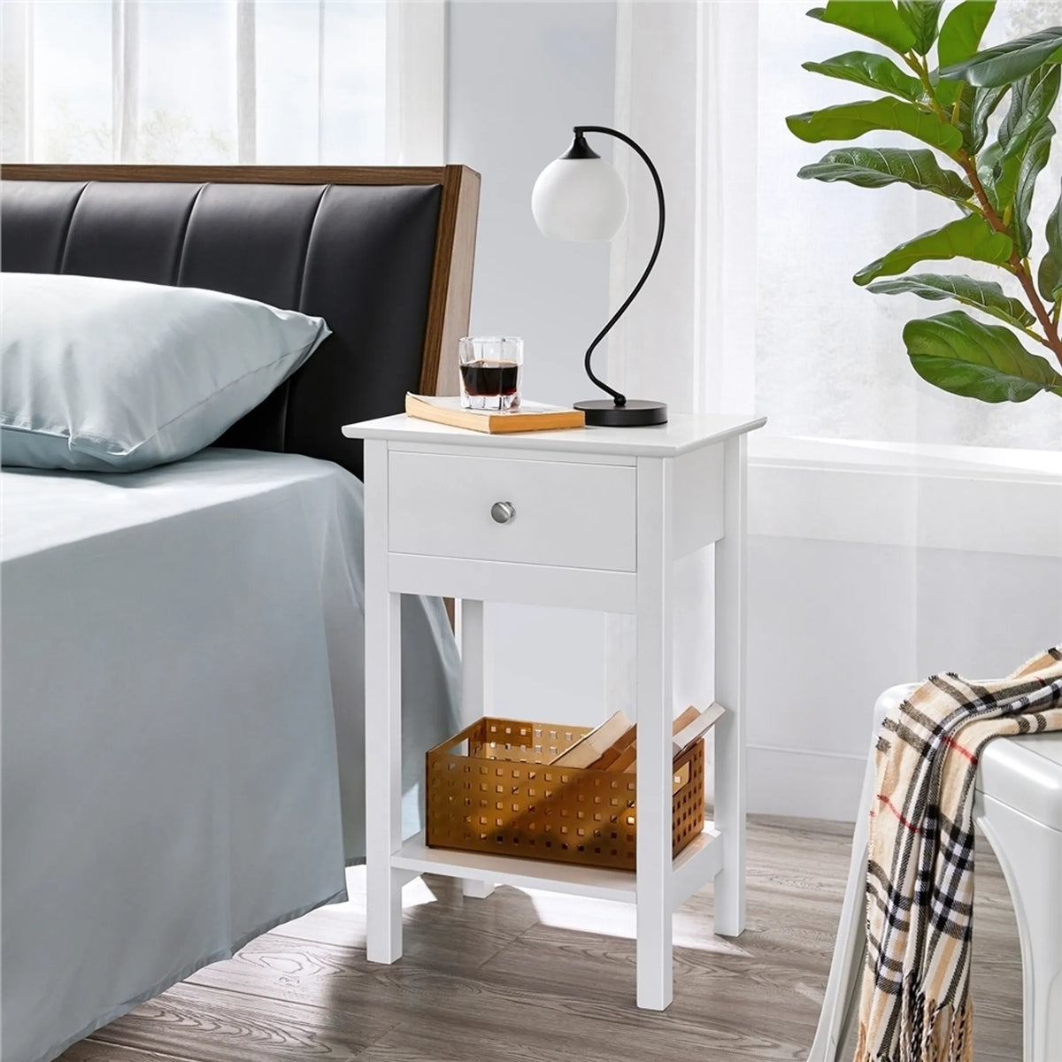 Yaheetech : table de chevet design avec tiroir et étagère, 40 x 30 x 61 cm – Blanc intemporel – MDF