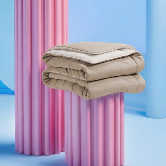 Cloudpillo Couette rafraîchissante - Couette rafraîchissante 240 x 220 cm - Natural Sand - Effet rafraîchissant des deux côtés - Couette d'été sans housse - Pour dormir au frais en toutes circonstances