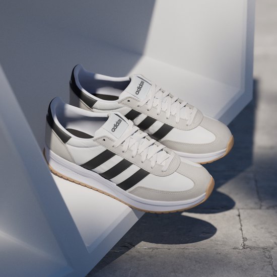 Chaussures Adidas Sportswear Run 70S 2.0 - Unisexe - Blanc