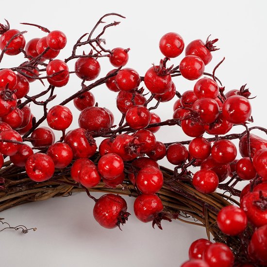 Mica Decorations : couronne de Noël aux baies rouges - Décoration de Noël - Couronne de porte d'intérieur - Décoration festive de Noël en mousse - Diamètre 40 x hauteur 10 cm - Rouge