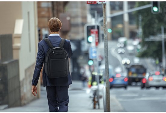 Sac à dos Kensington Contour™ 2.0 15,6 pouces - Matériau durable et hydrofuge - Ergonomique - Noir